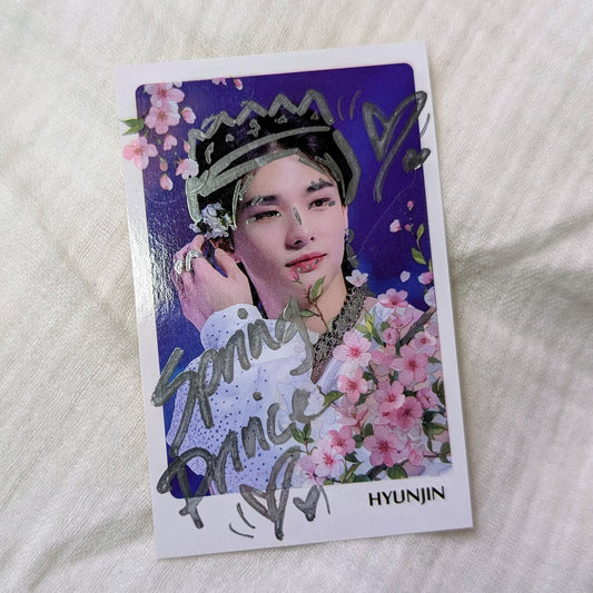 🥟💮 Hyunjin Japan Polaroid Doodled & Sticker!
