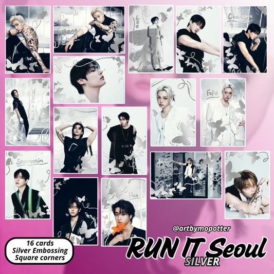 🖤RUN IT Seoul Embossed Doodled Photo Cards✨🩶